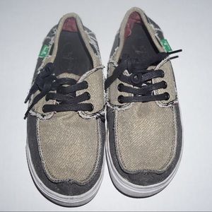 SANUK Boys Kids Brown Lace Up Boat Shoes Size 1